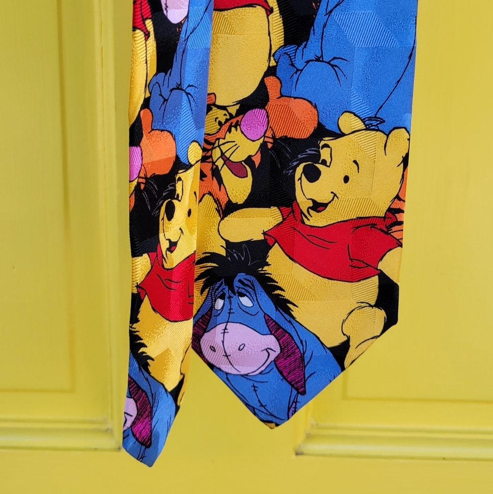Vintage 1990s Disney Winnie the Pooh Silk Necktie